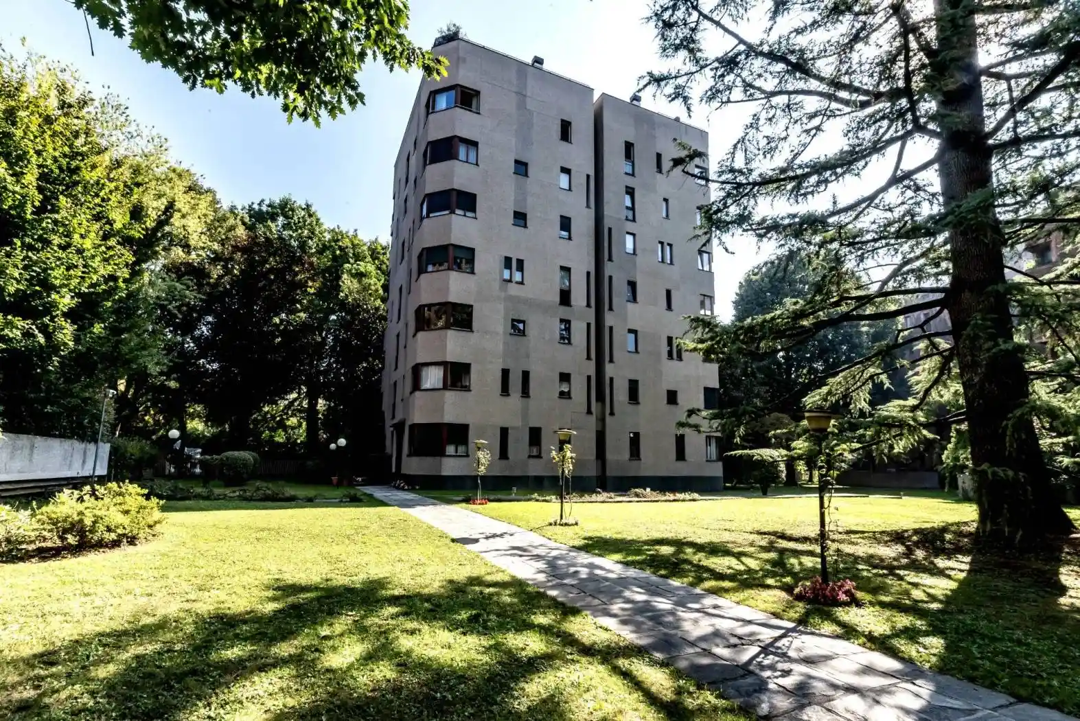 Appartamento in vendita a Monza