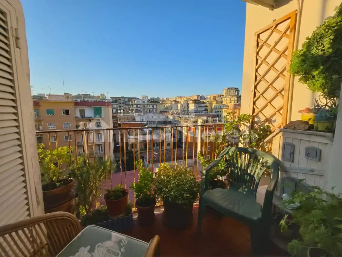 Appartamento in vendita a Napoli