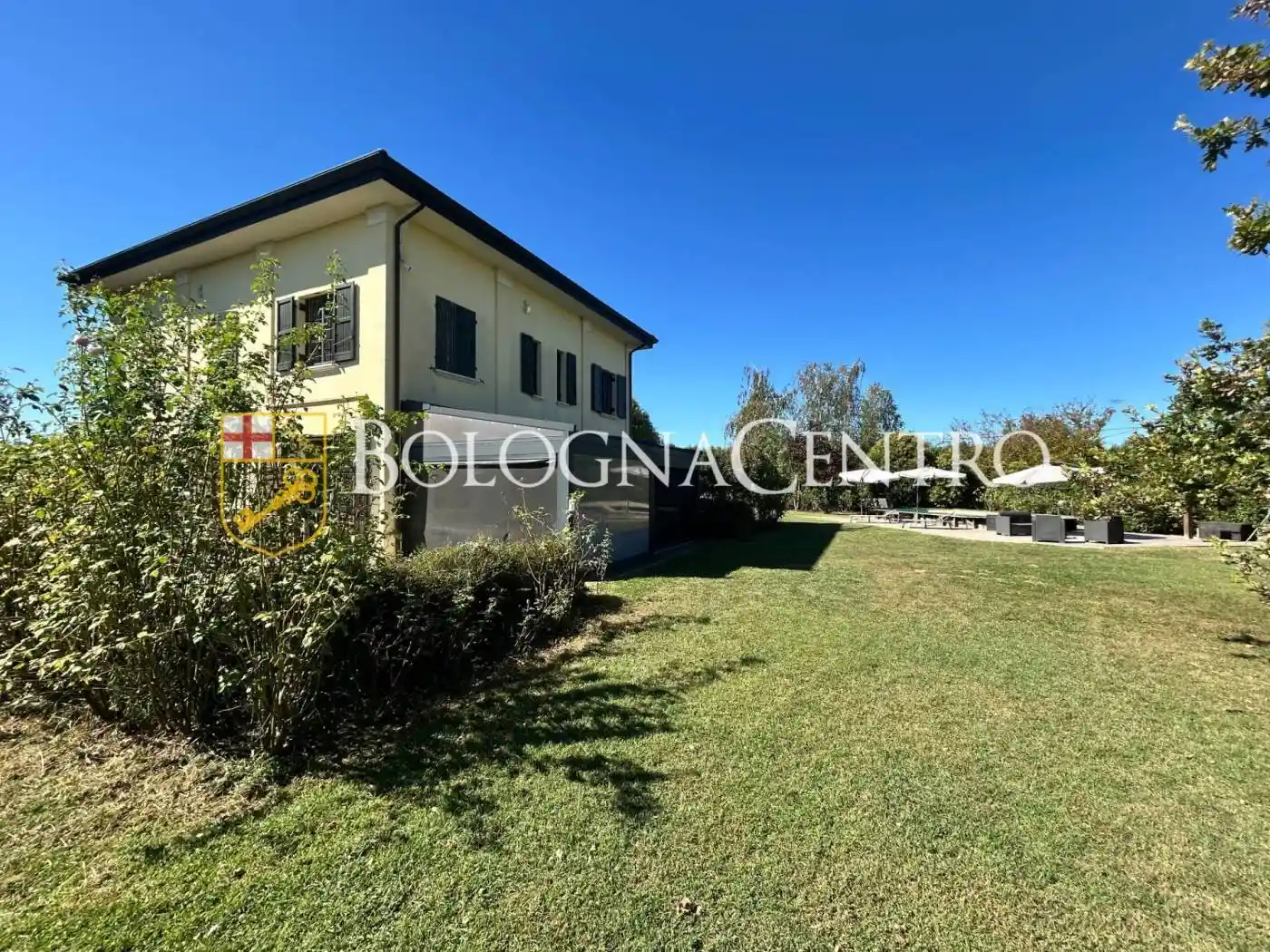Villa in vendita a Granarolo dell'Emilia