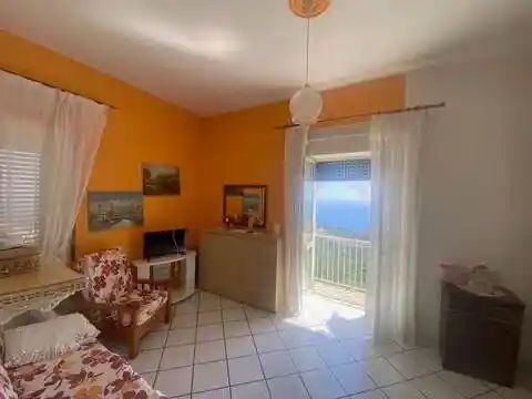 Appartamento in vendita a Pollica