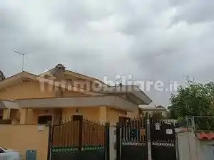 Villa in vendita a Roma