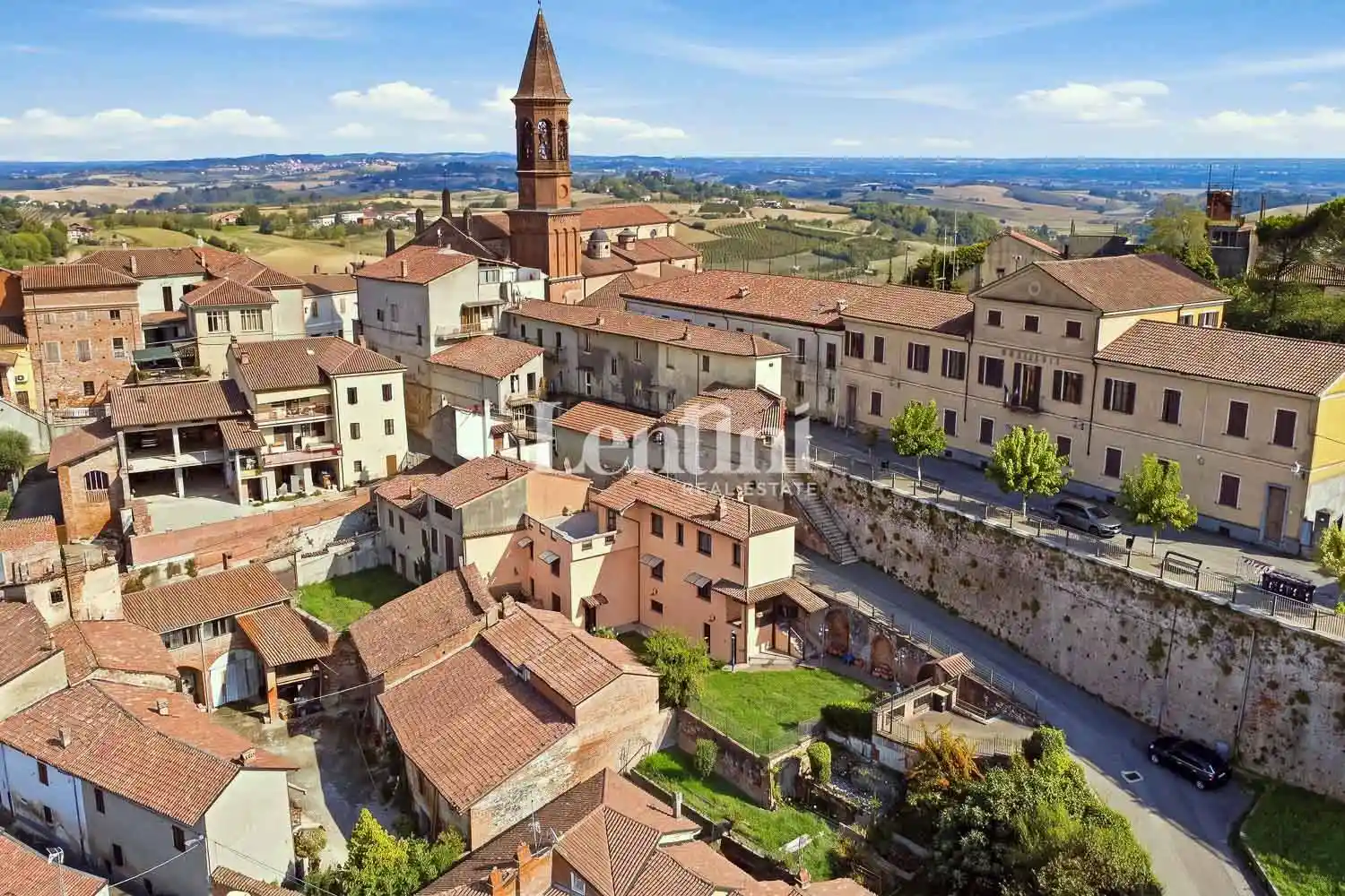 Villa in vendita a Lu e Cuccaro Monferrato
