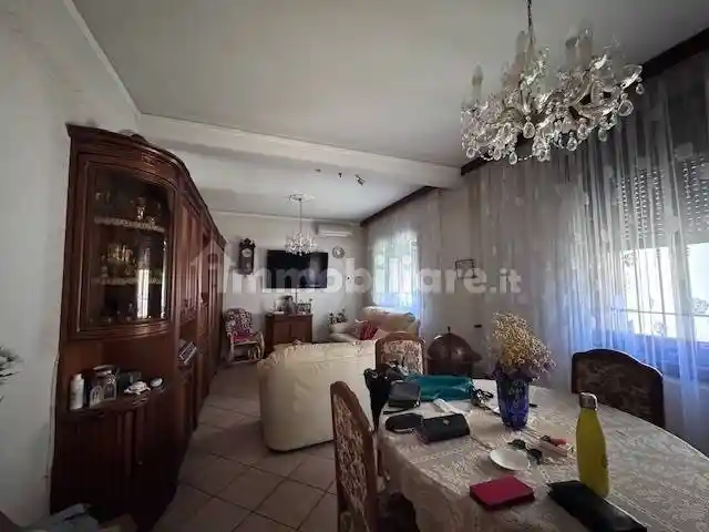 Villa in vendita a Costa di Rovigo