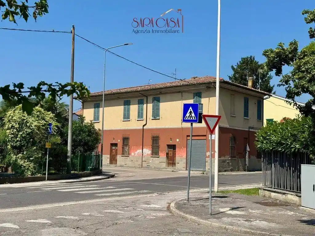 Casa indipendente in vendita a Faenza