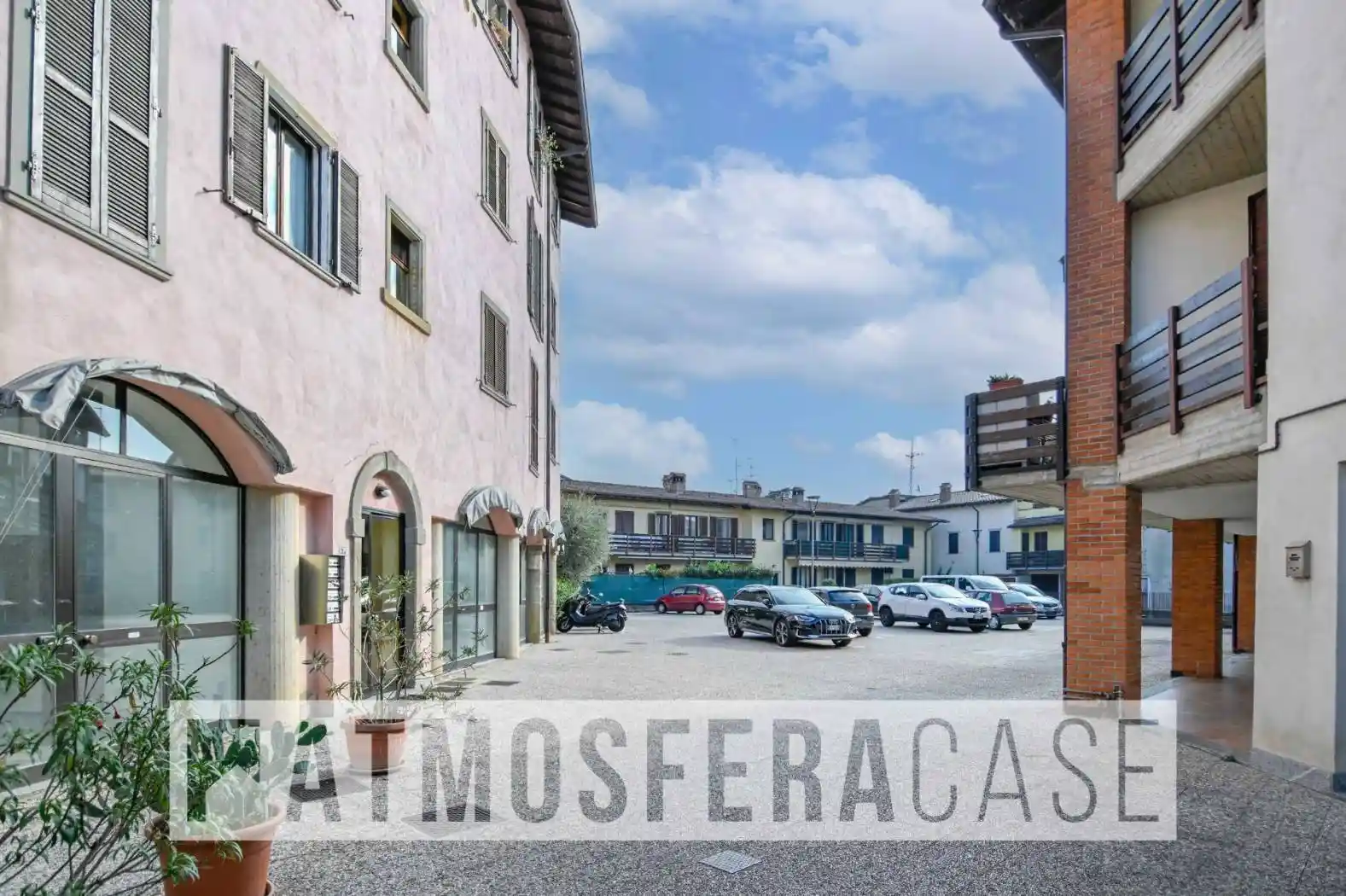 Appartamento in vendita a Brusaporto