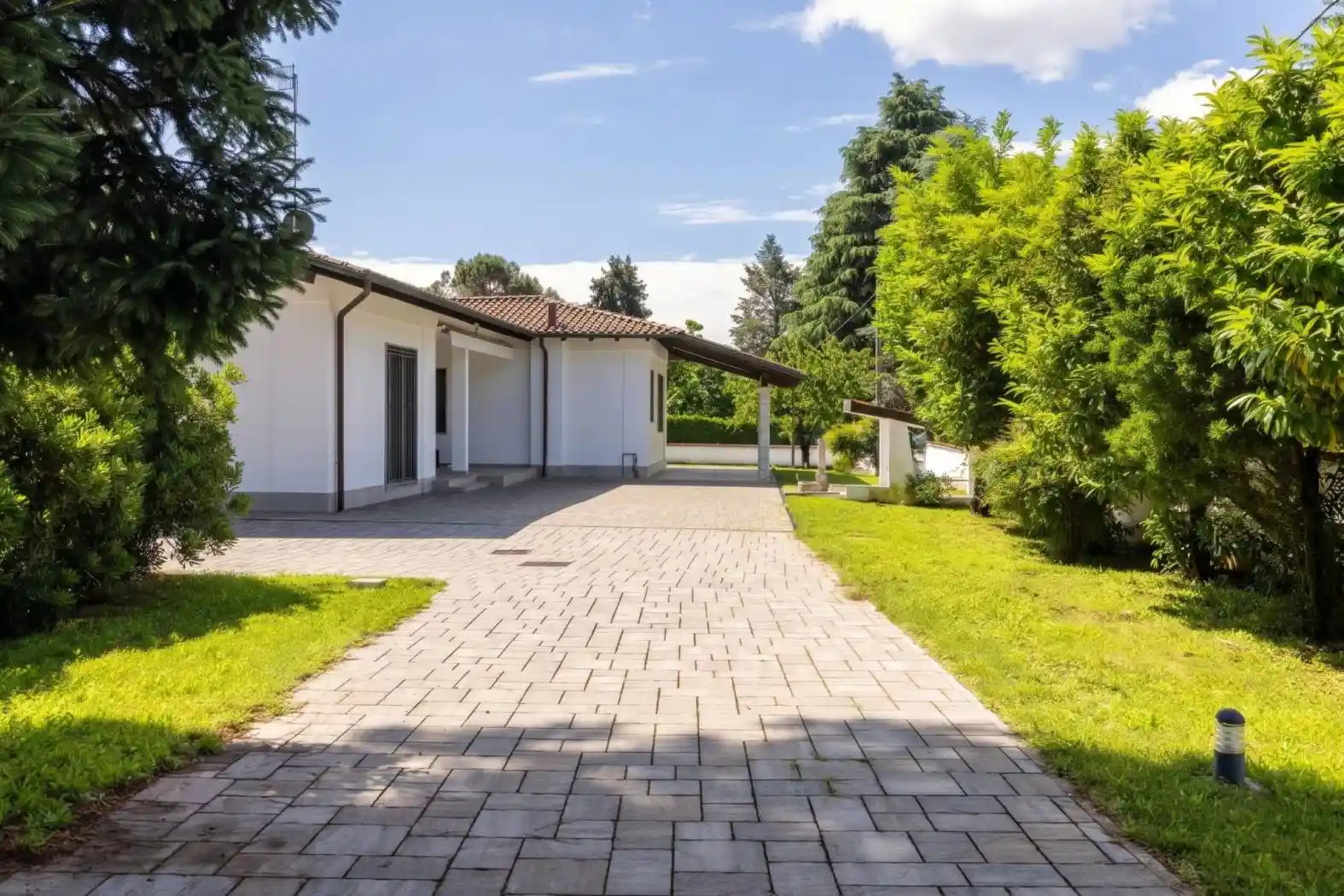 Villa in vendita a Somma Lombardo
