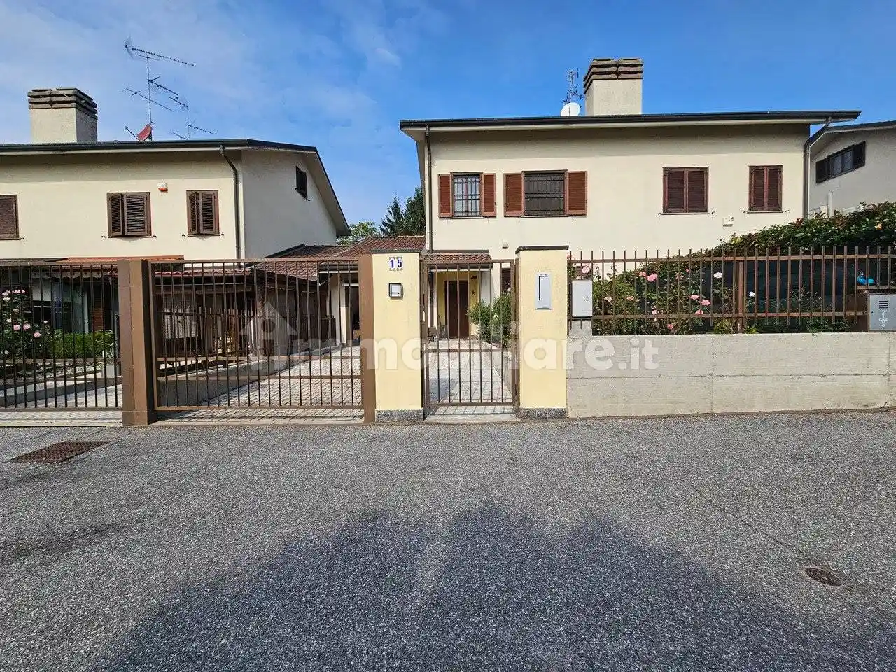 Villa in vendita a Locate di Triulzi