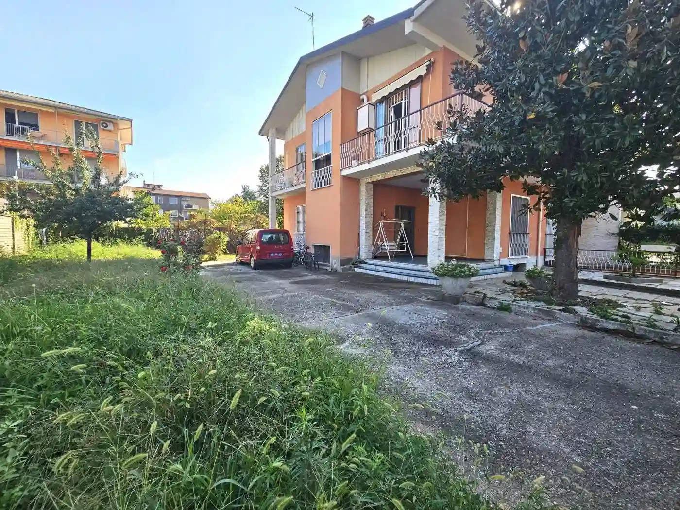 Villa - foto 2