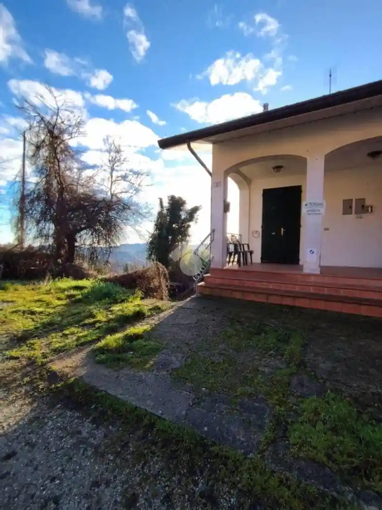Casa indipendente in vendita a Sogliano al Rubicone