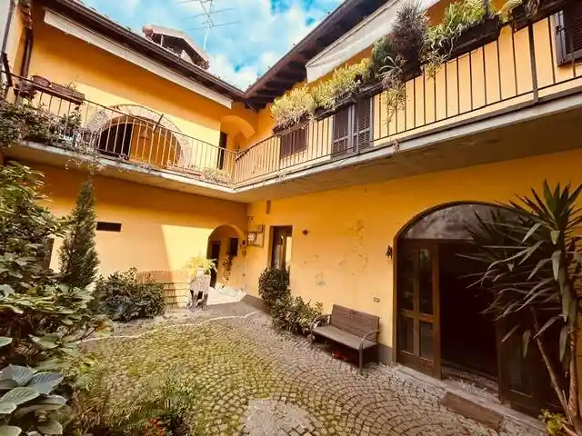 Appartamento in vendita a Alzano Lombardo