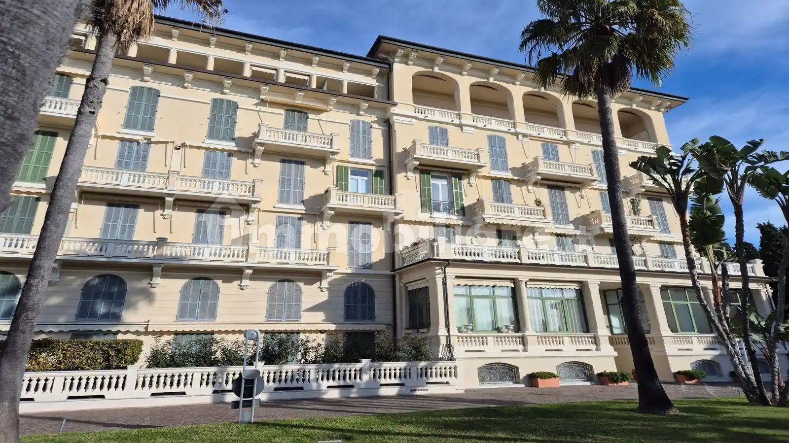 Appartamento in vendita a Bordighera