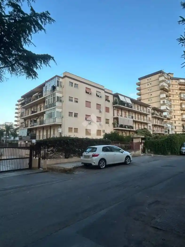 Appartamento in vendita a Palermo