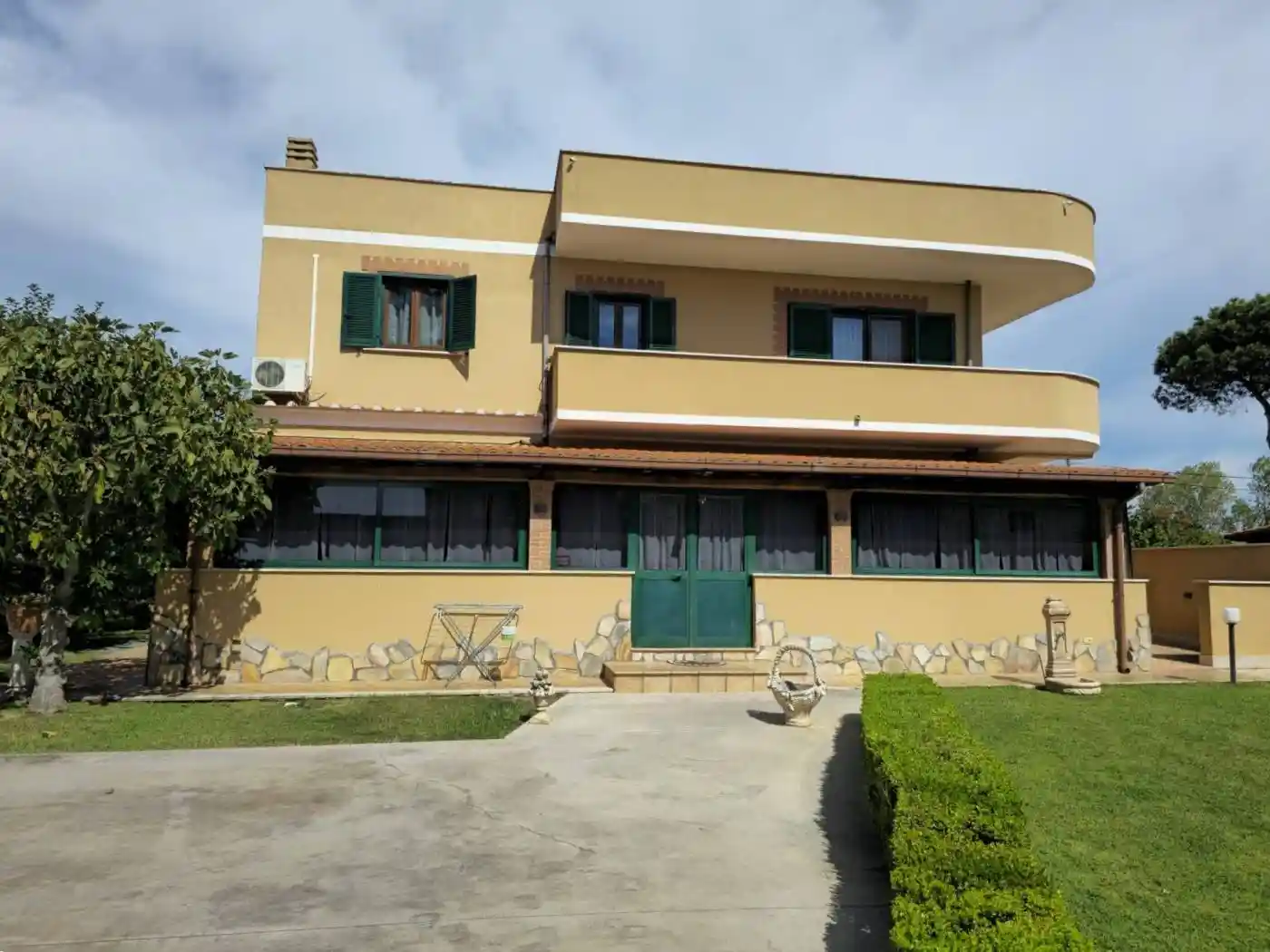 Villa in vendita a Nettuno