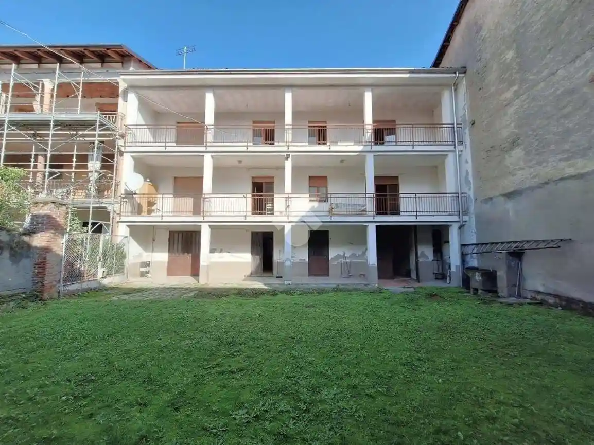 Villa in vendita a Perosa Canavese