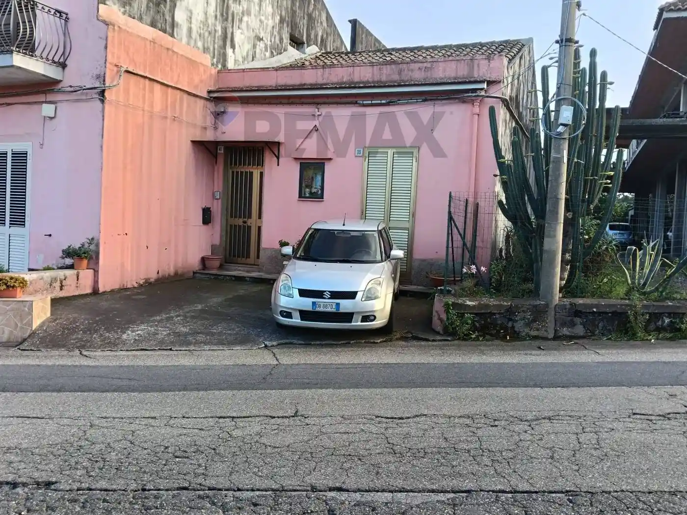 Casa indipendente in affitto a Giarre
