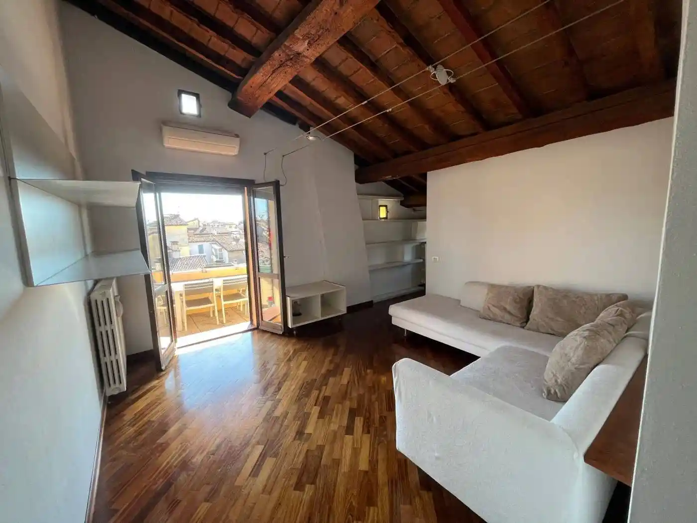 Appartamento in vendita a Modena