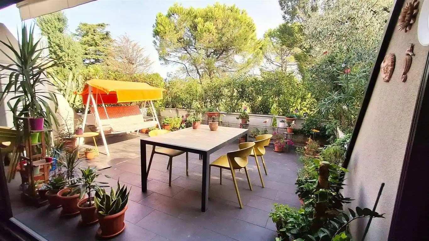 Appartamento in vendita a Desenzano del Garda