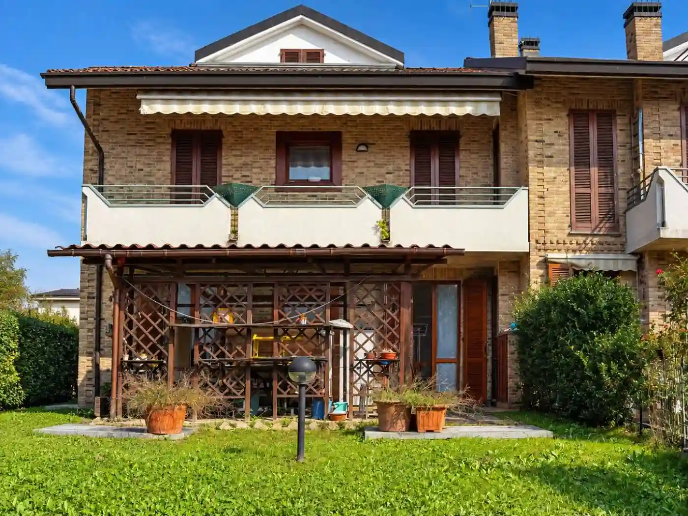 Villa - foto 2
