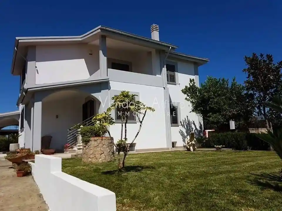 Villa in vendita a Petacciato