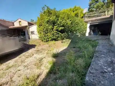 Villa in vendita a Vernio