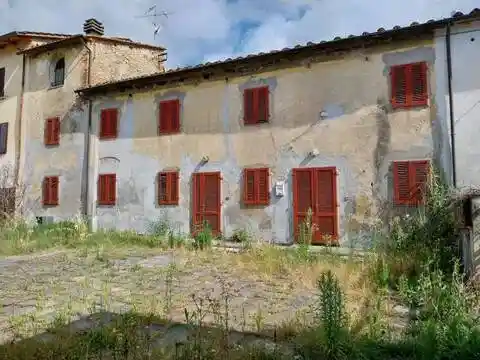 Rustico - Casale in vendita a Pistoia