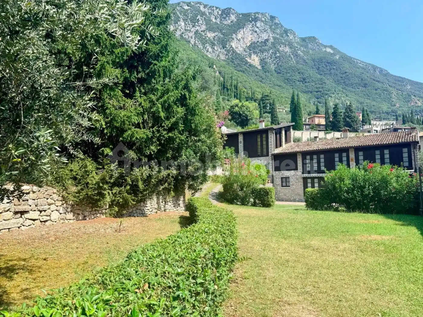 Villa in vendita a Gargnano