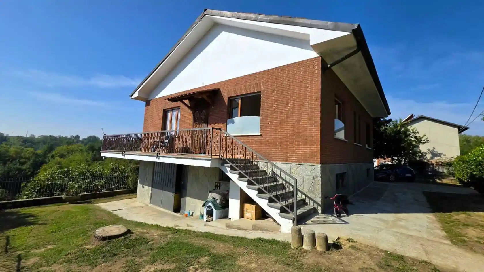 Villa in vendita a Revigliasco d'Asti
