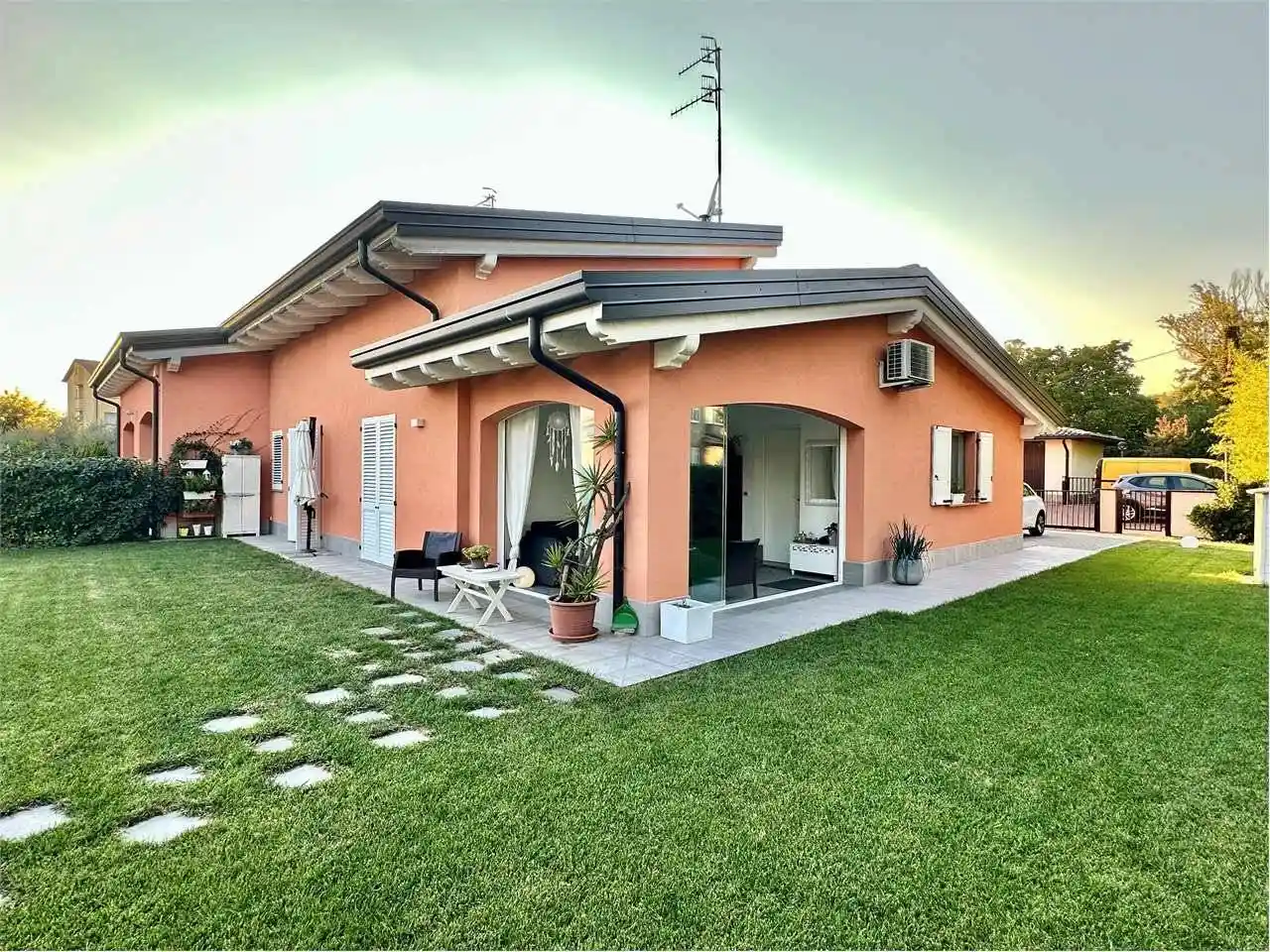 Villa in vendita a Imola