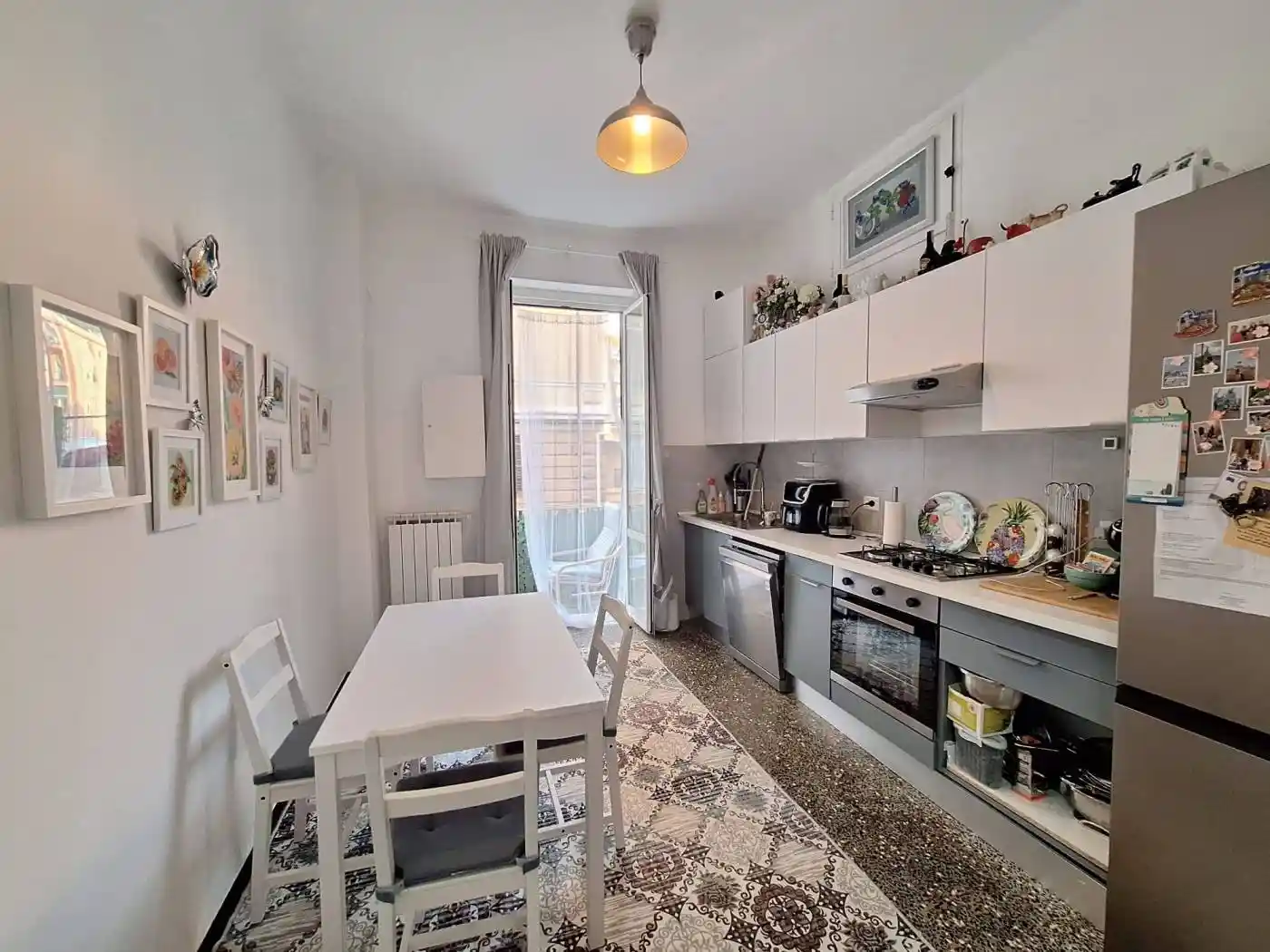 Appartamento in vendita a Genova