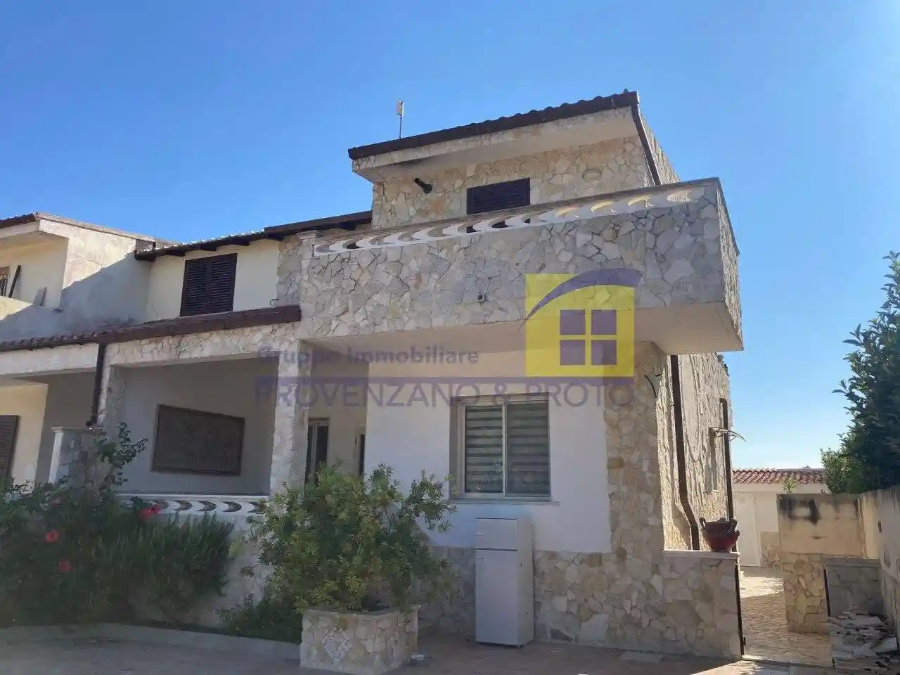 Villa in vendita a Brindisi