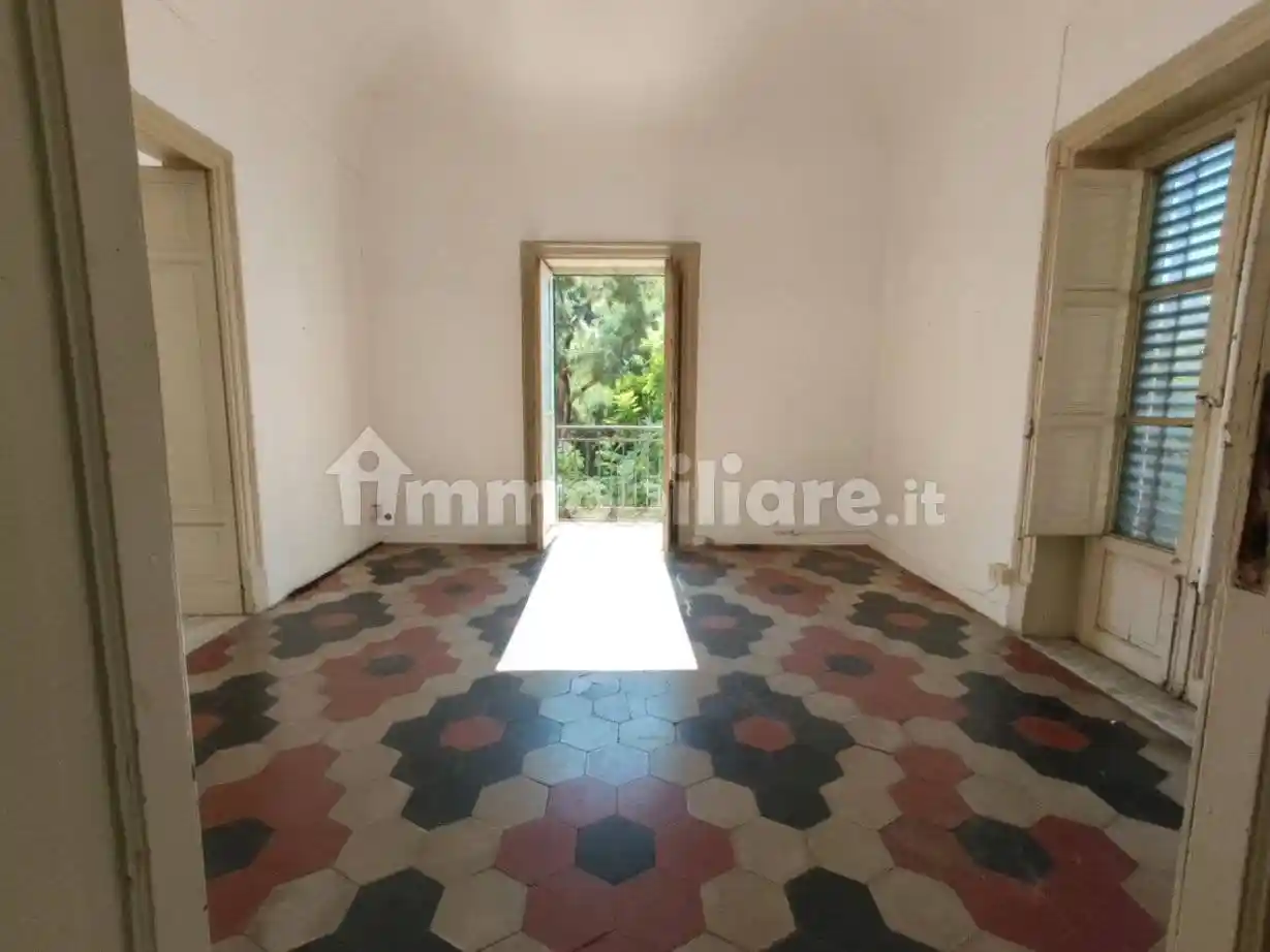 Appartamento in vendita a Palermo