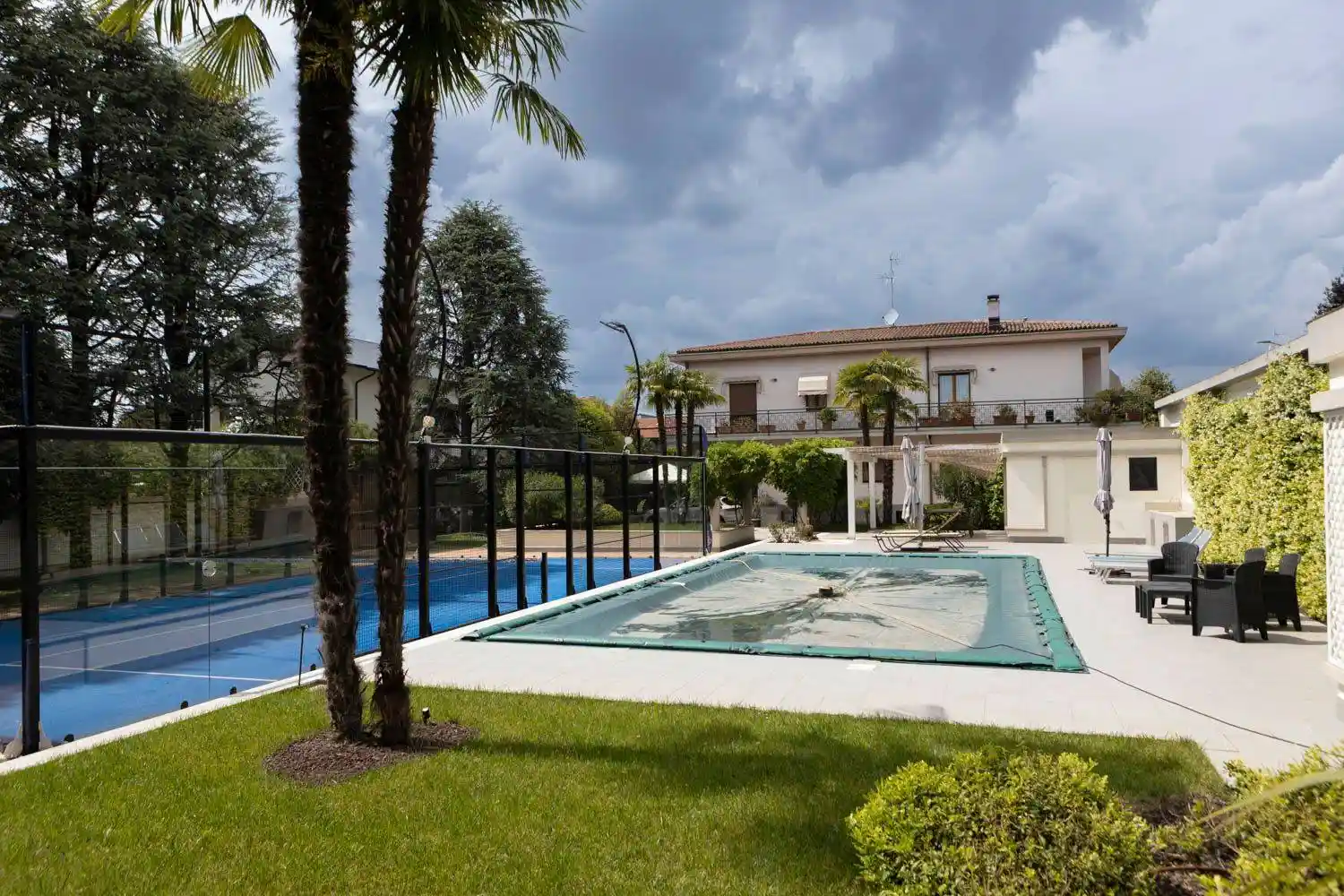 Villa in vendita a Rescaldina