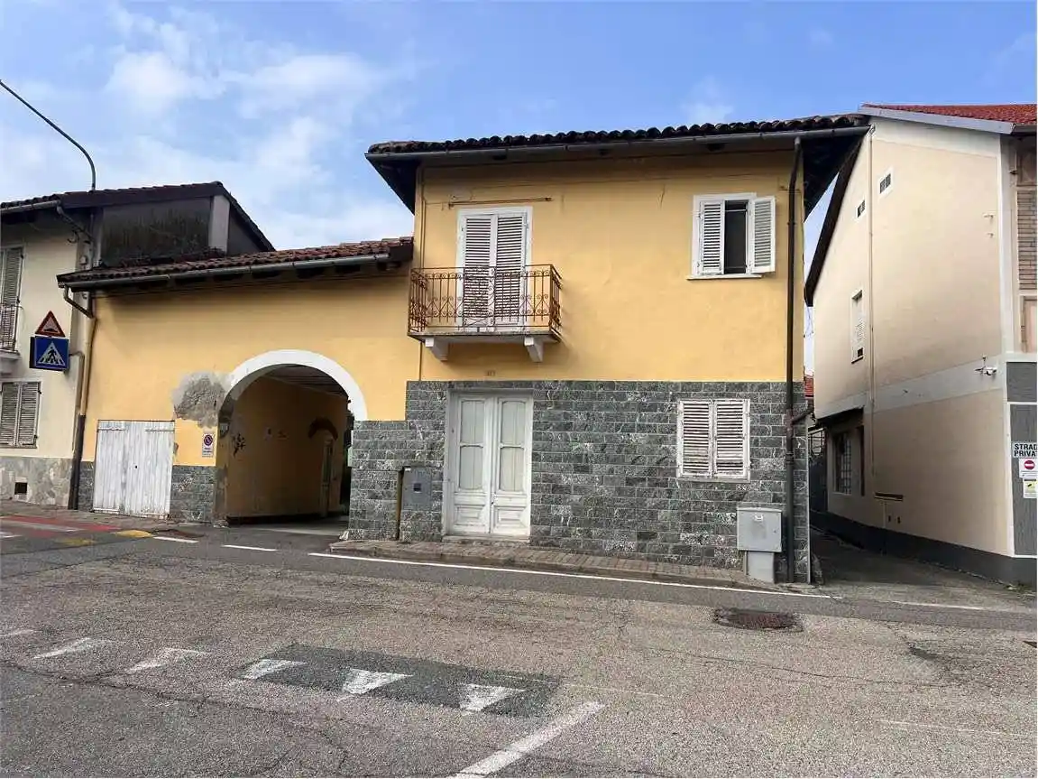 Rustico - Casale in vendita a Berzano di San Pietro