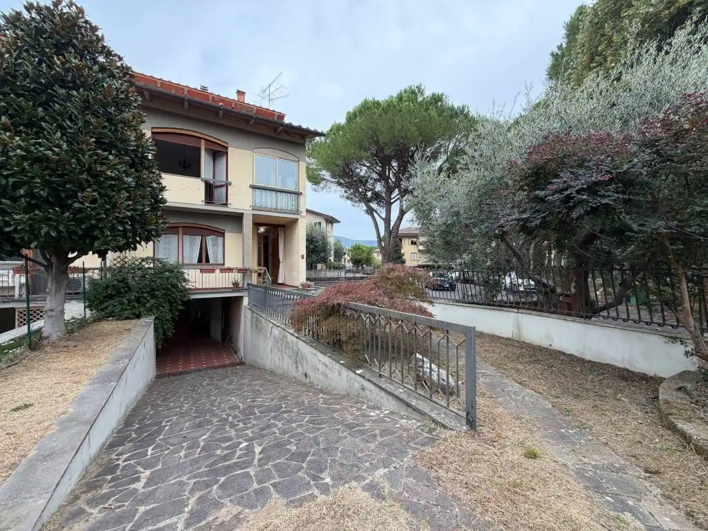 Villetta a schiera in vendita a Prato