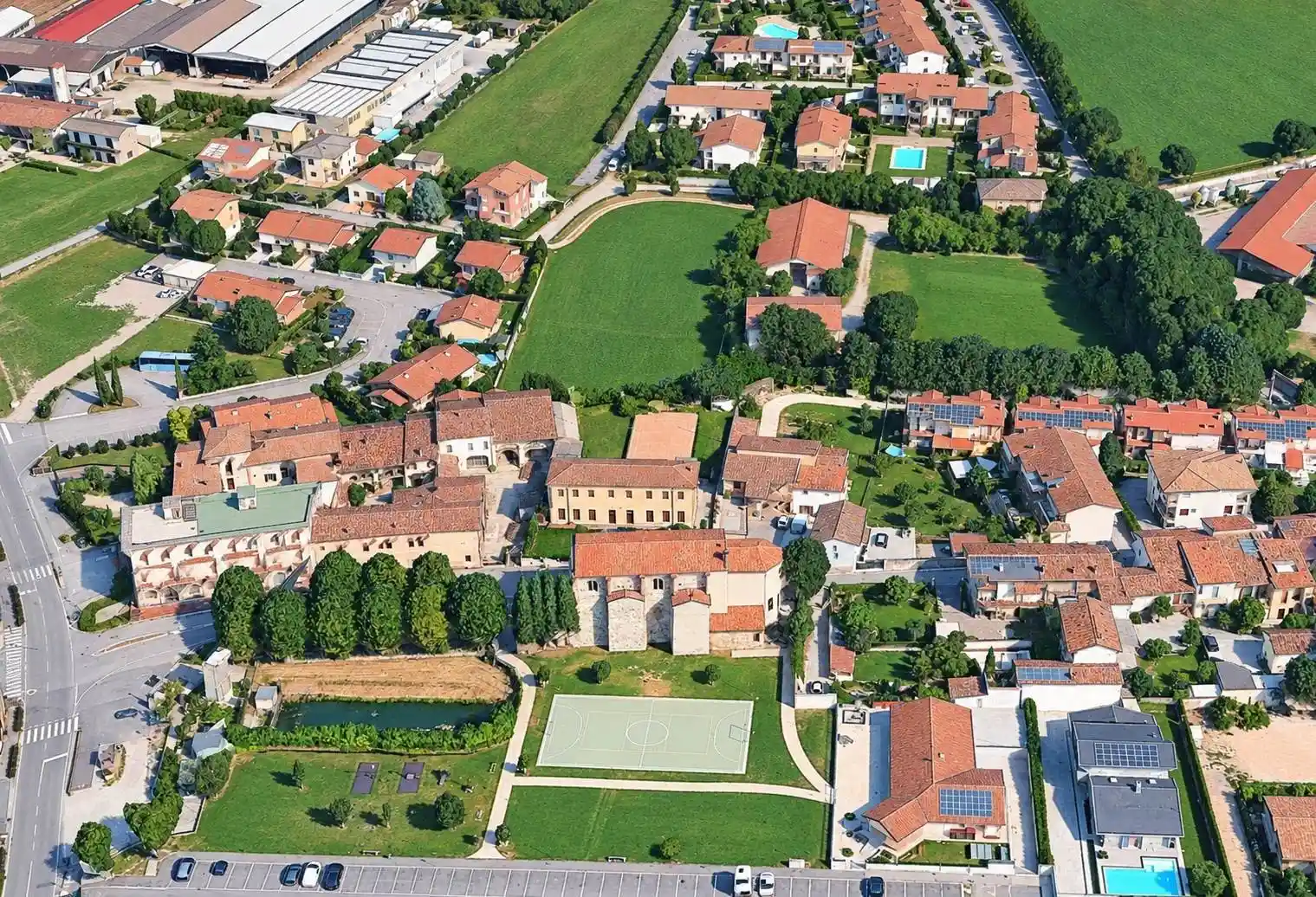 Appartamento in vendita a Lonato del Garda