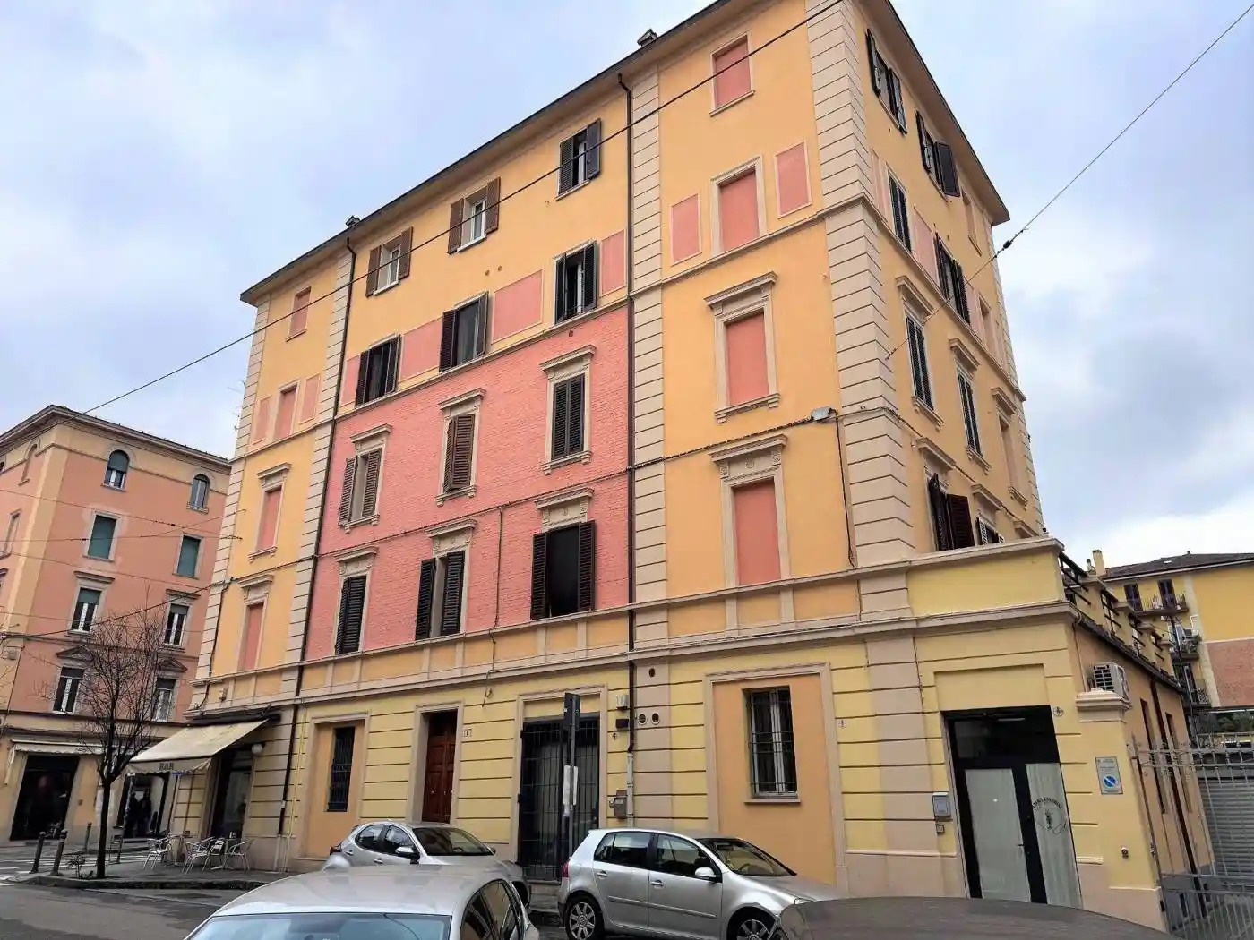 Appartamento in vendita a Bologna