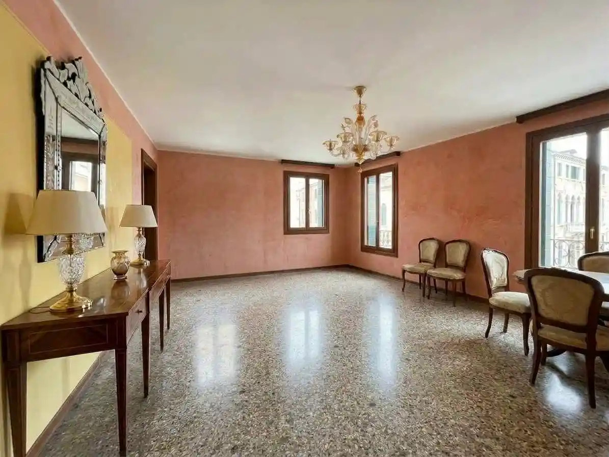 Appartamento in vendita a Venezia