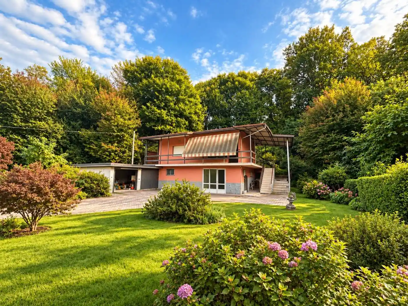 Villa in vendita a Golasecca