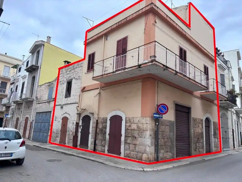 Palazzo - Edificio in vendita a Corato