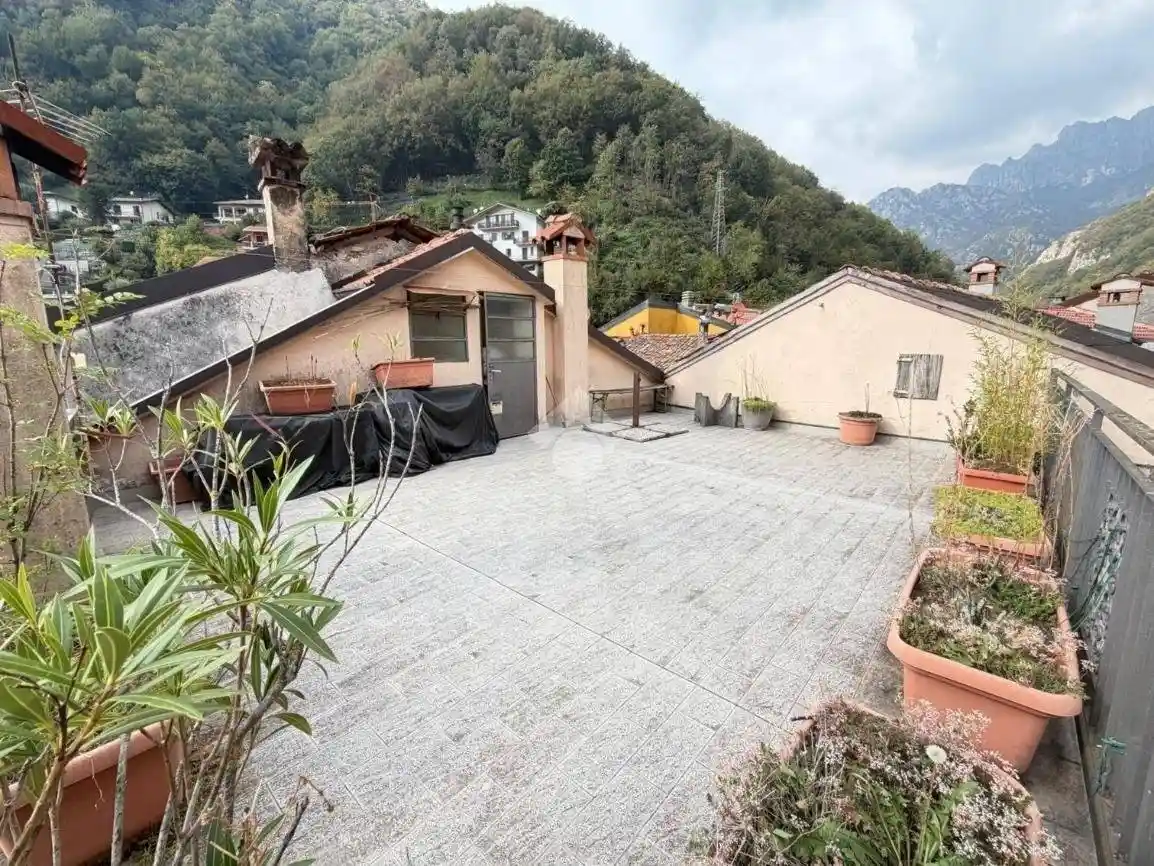 Casa indipendente in vendita a Erve