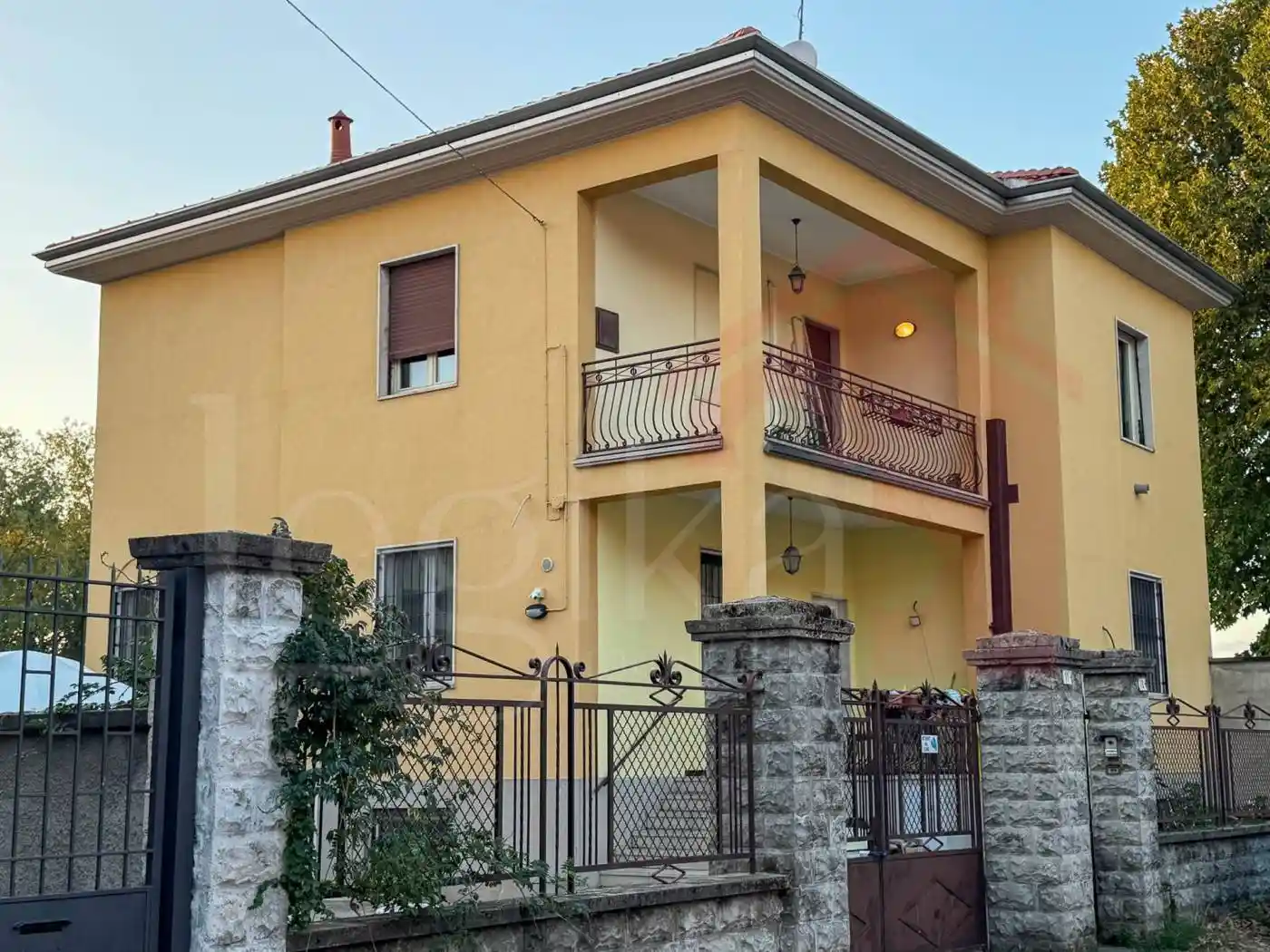 Villa in vendita a Ossona