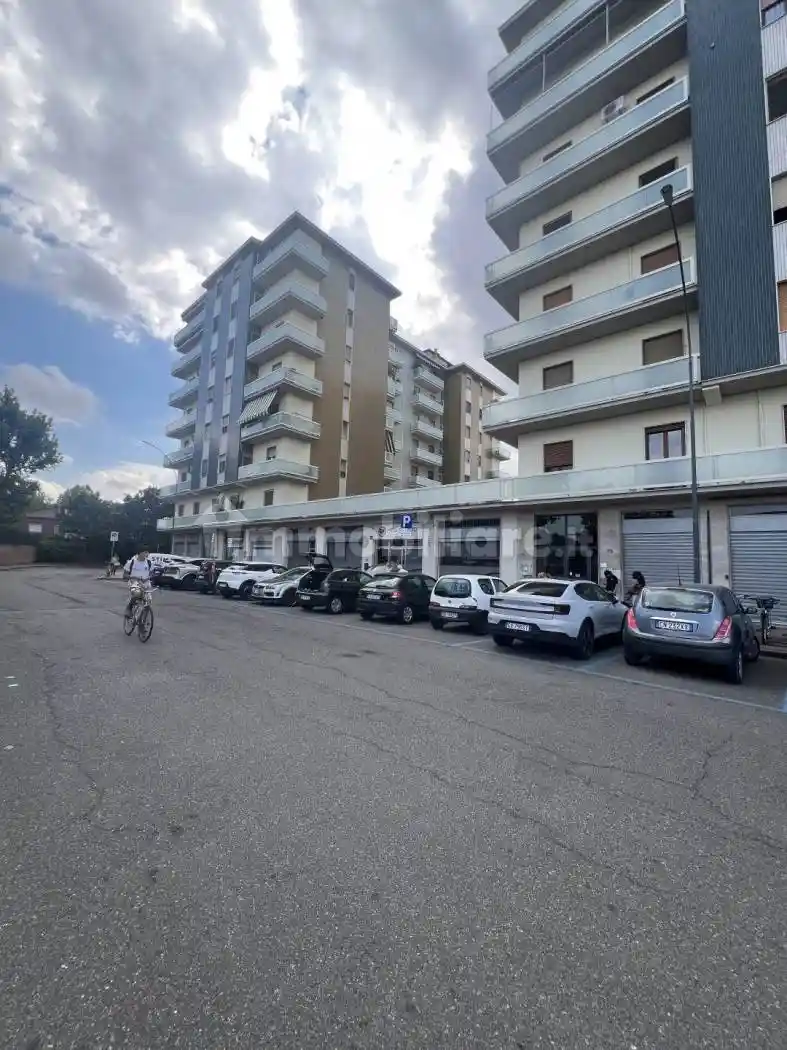 Appartamento in vendita a Piacenza
