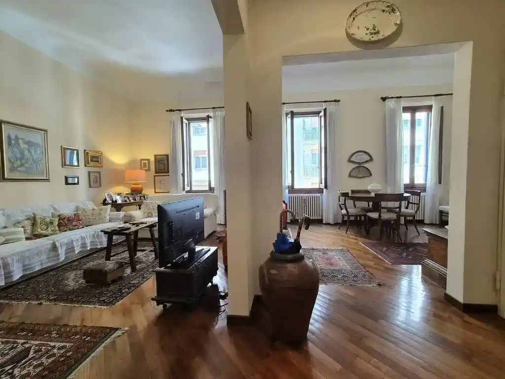 Appartamento in vendita a Firenze