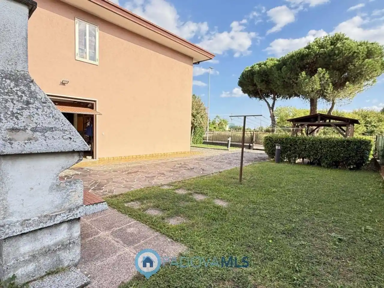 Casa indipendente in vendita a Padova