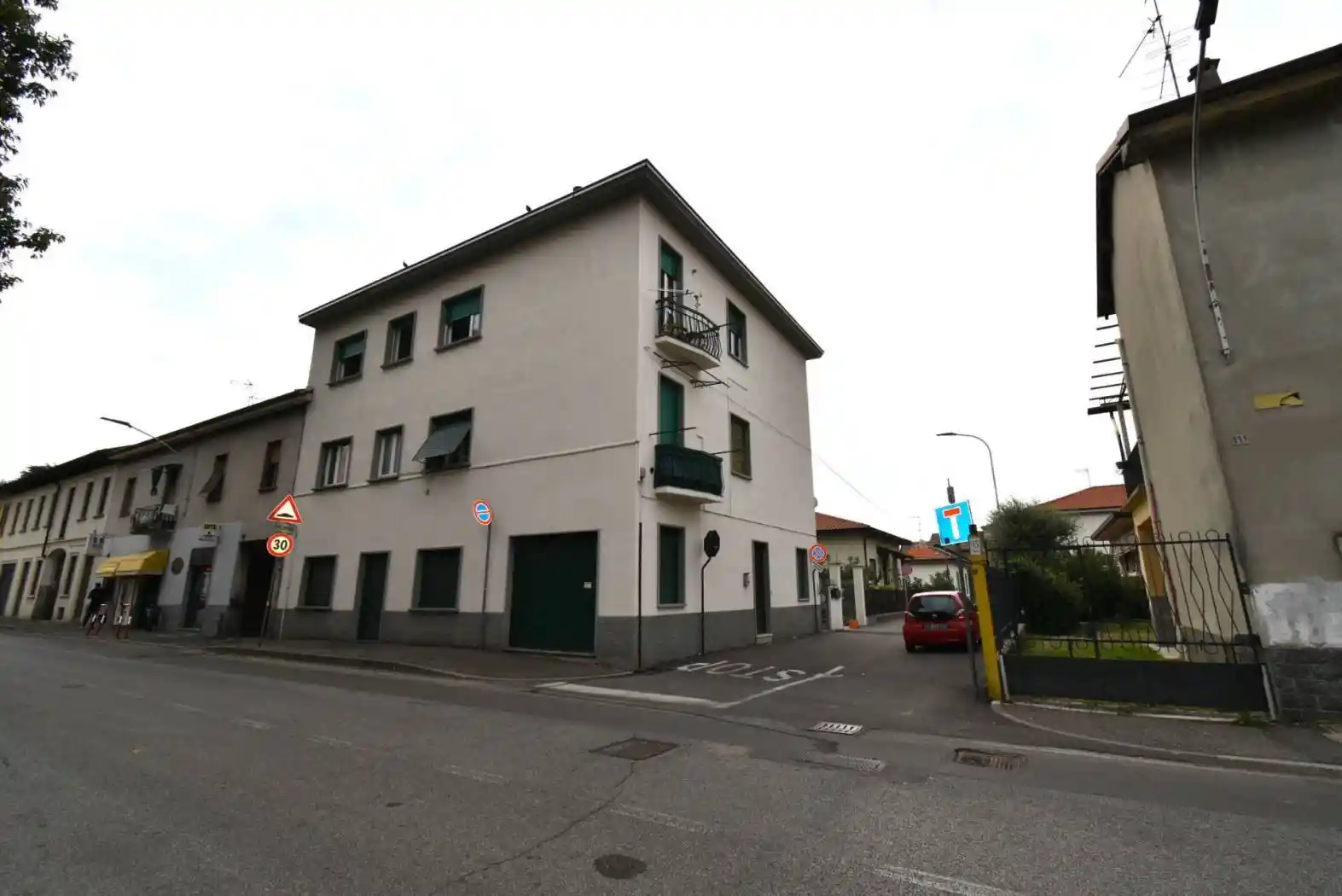 Appartamento in vendita a Seregno