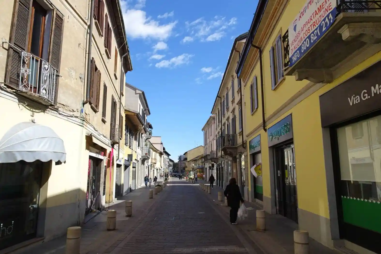 Appartamento in affitto a Rho