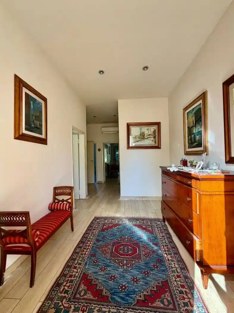 Casa indipendente in vendita a Prato