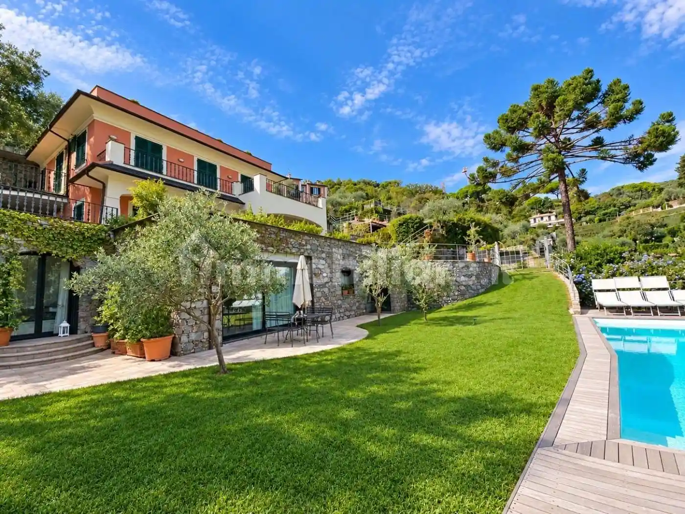 Villa in affitto a Rapallo