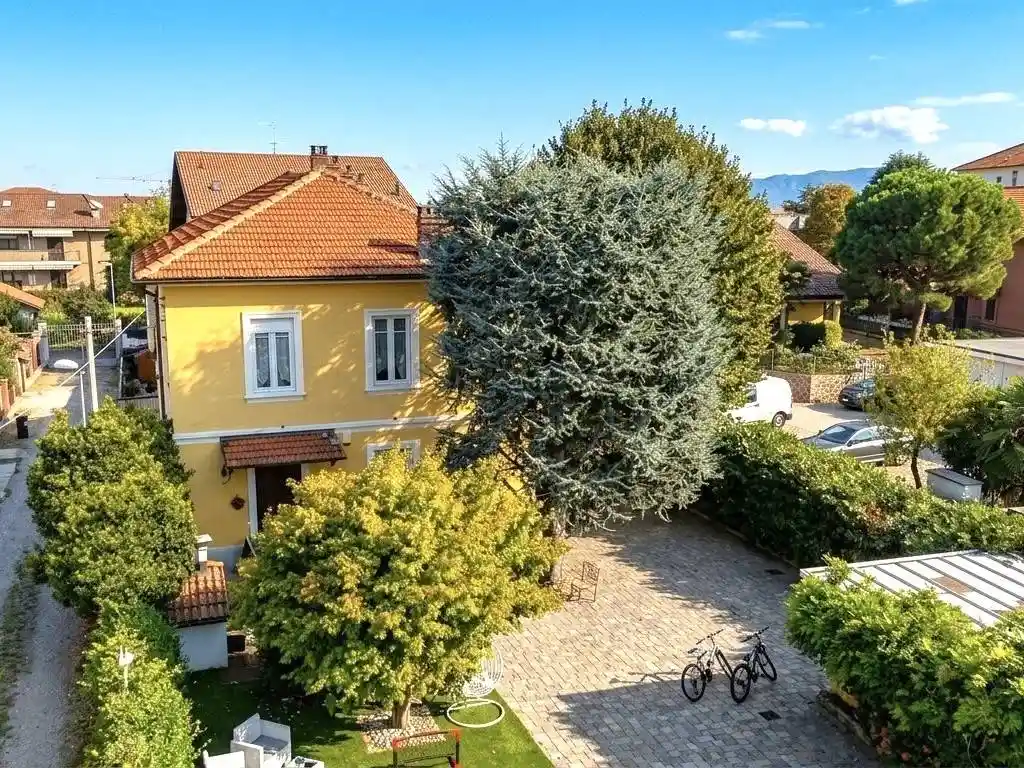 Villa in vendita a Volpiano