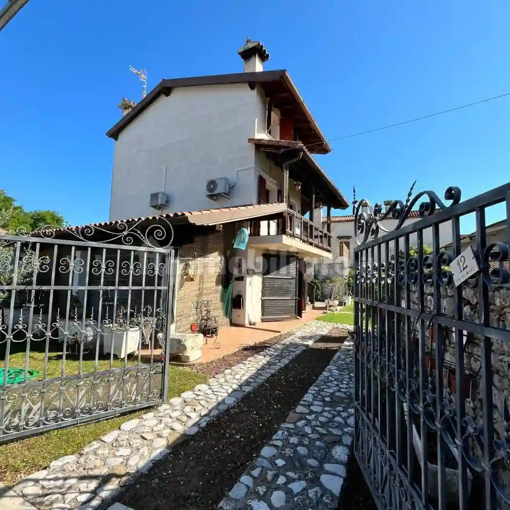 Villetta a schiera - foto 2